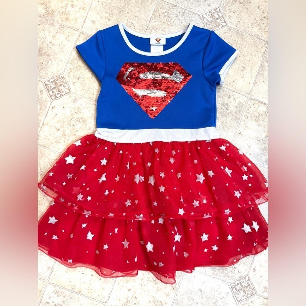 Girls SuperGirl Sequined Costume Dress for Dress up Size 6/6X